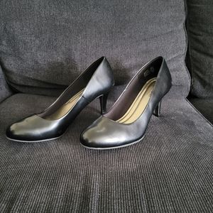 Dress Pumps